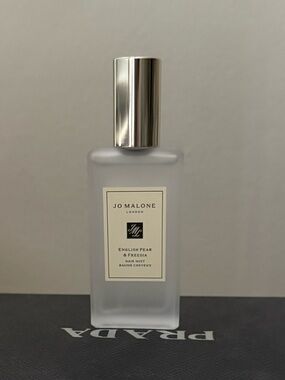 Jo Malone English Pear & Freesia HAIR MIST.  NEW UNOPENED. 1 Fl Oz.